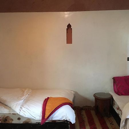 Maison D'Hotes Dar Afra Ait Ziri Esterno foto