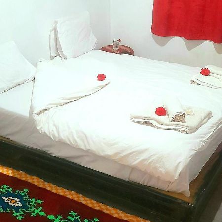 Maison D'Hotes Dar Afra Ait Ziri Esterno foto