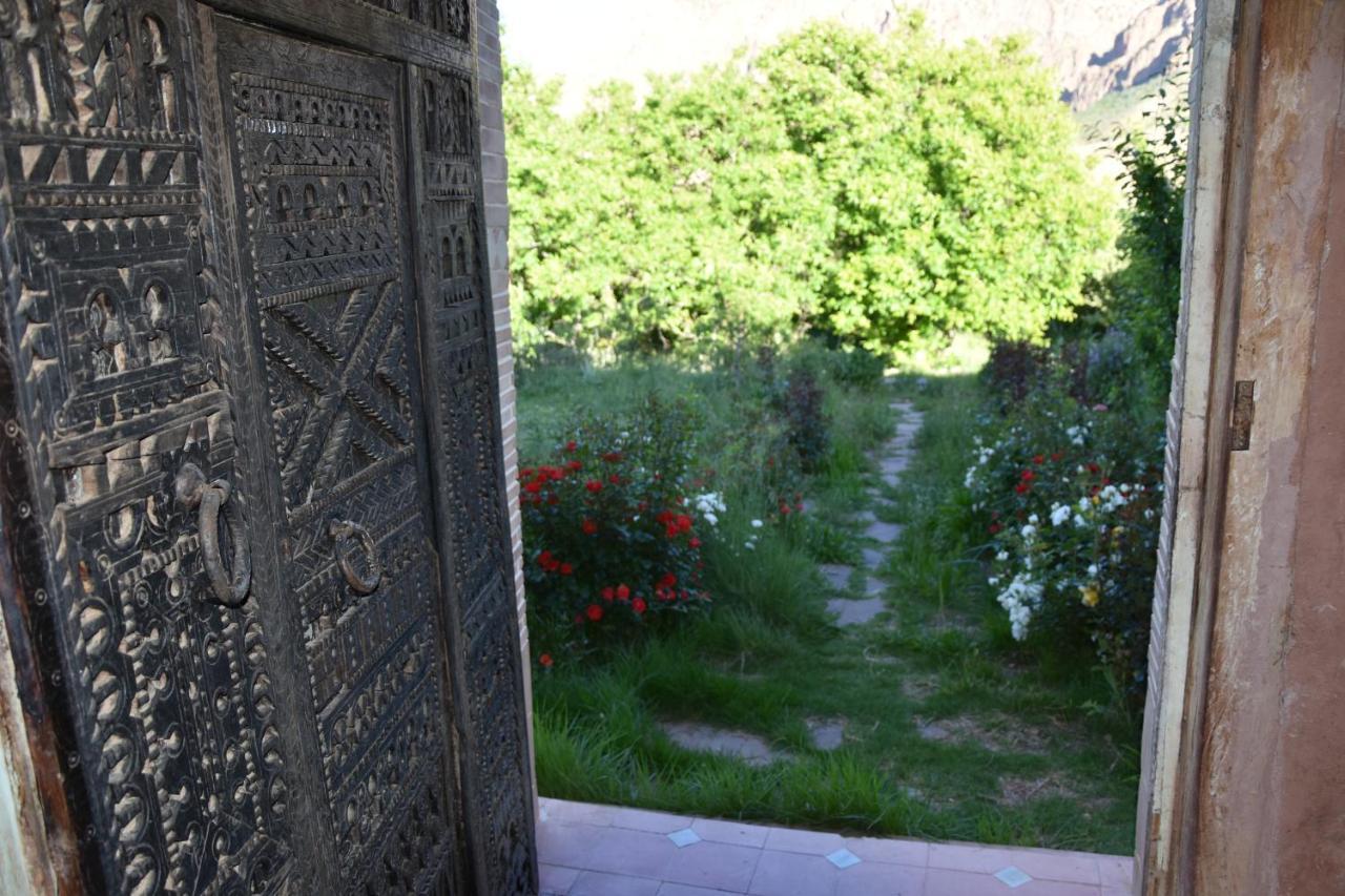 Maison D'Hotes Dar Afra Ait Ziri Esterno foto