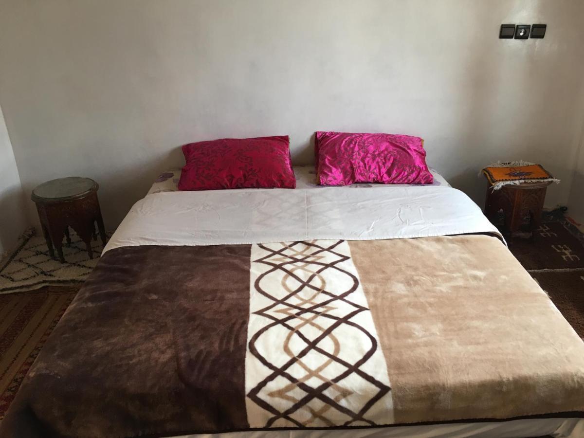 Maison D'Hotes Dar Afra Ait Ziri Esterno foto
