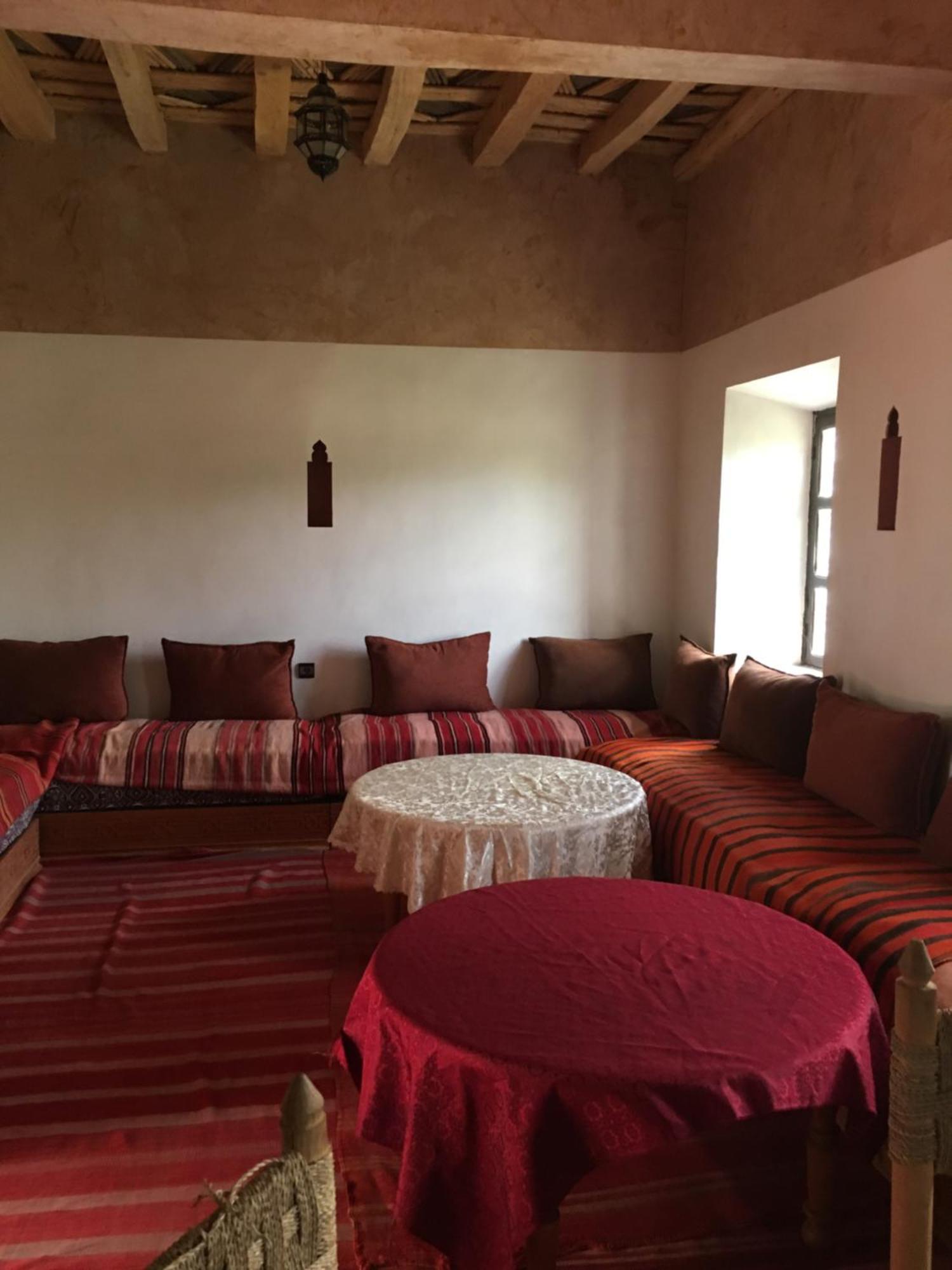 Maison D'Hotes Dar Afra Ait Ziri Esterno foto